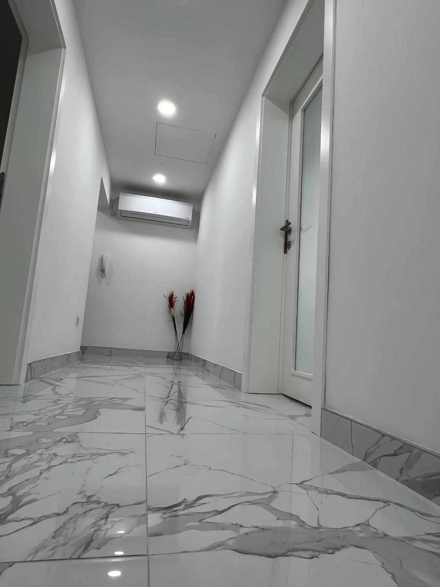 No1 Lux Apartment In Heart Of Сараево Екстериор снимка