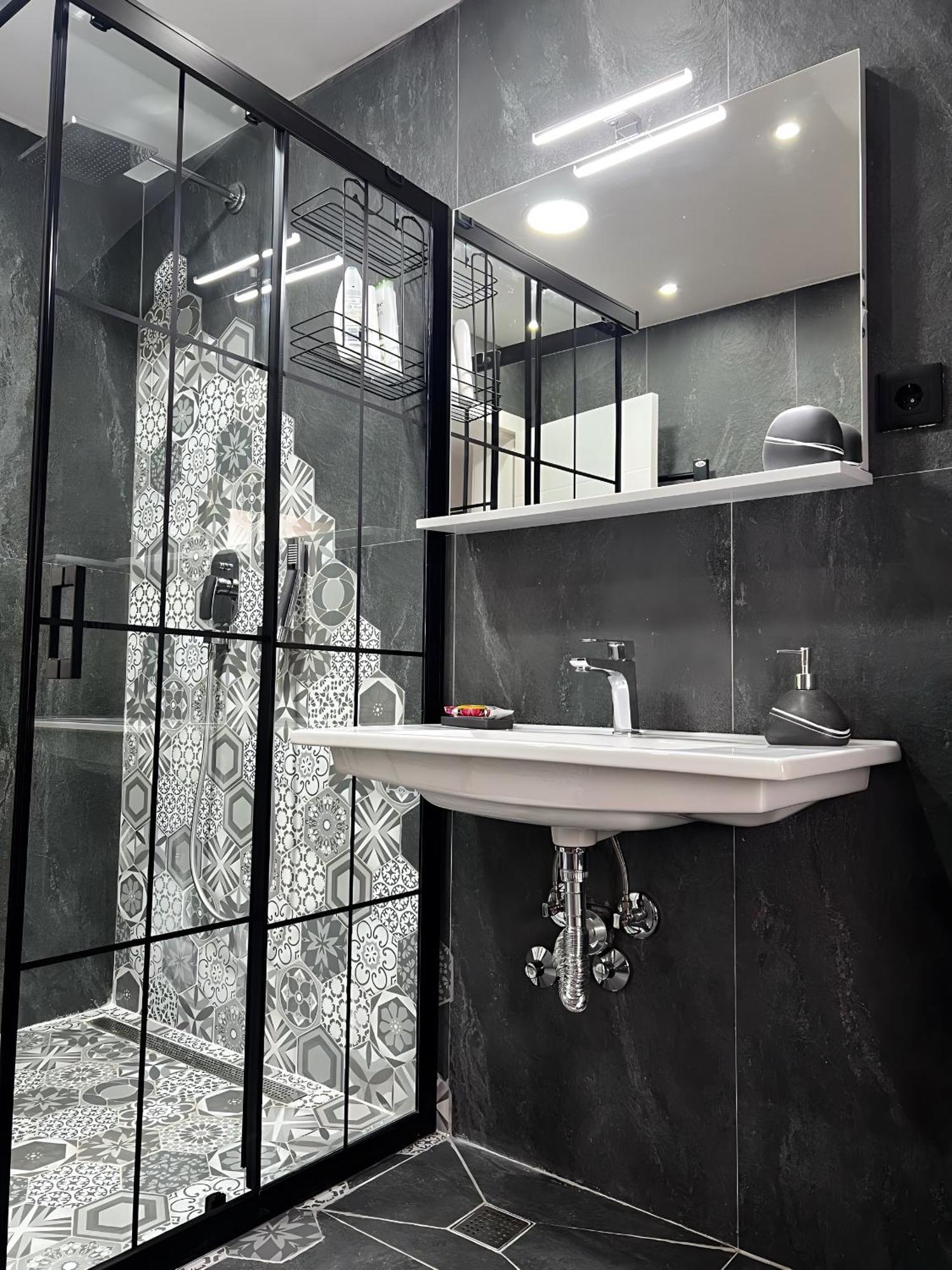No1 Lux Apartment In Heart Of Сараево Екстериор снимка